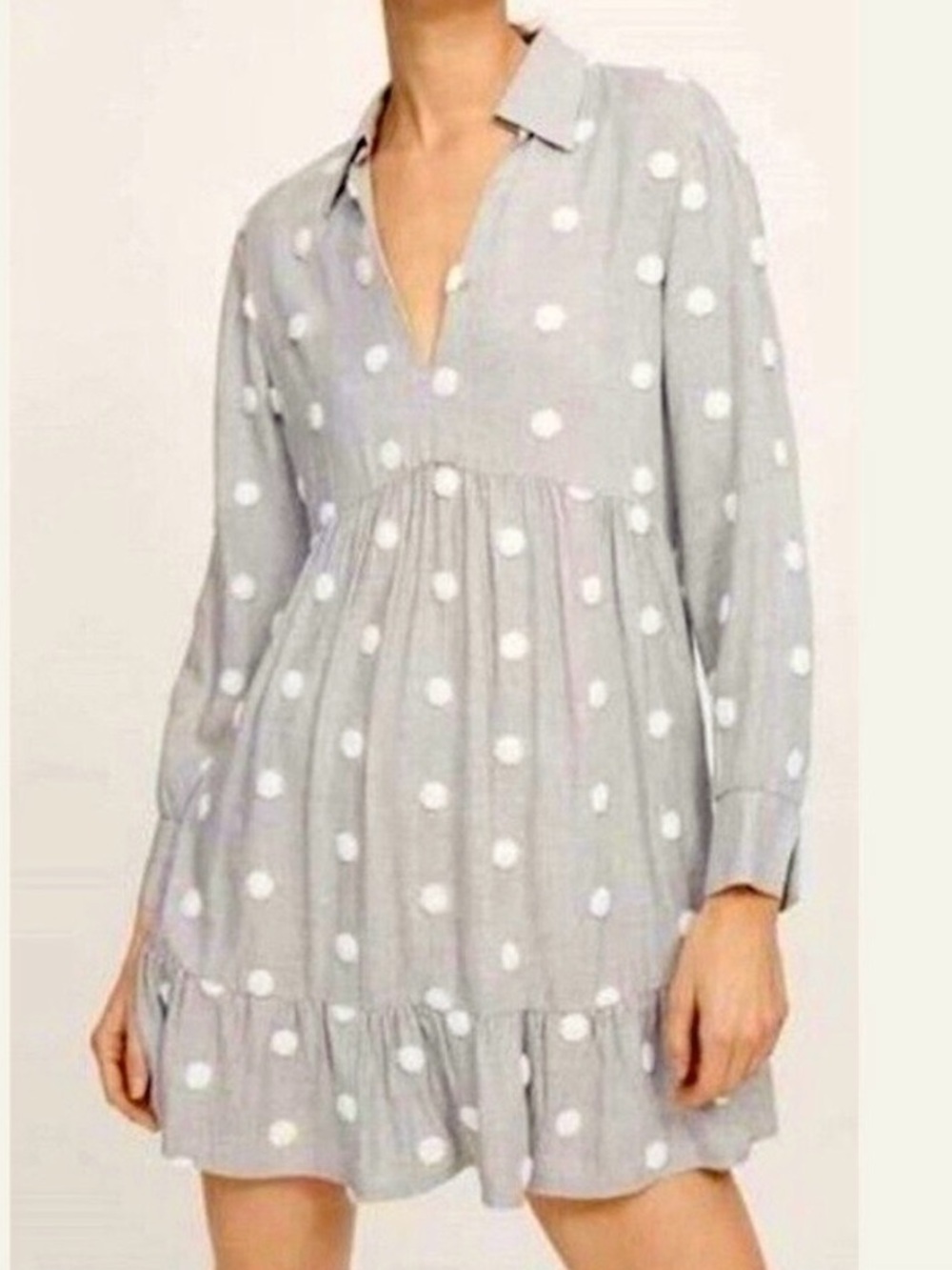 ZARA dress, light gray. Medium, white powder puff polka dots.Collar, high waist